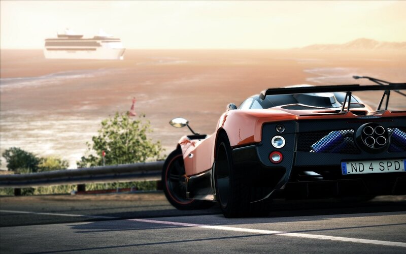 Pagani Huayra on coastal road