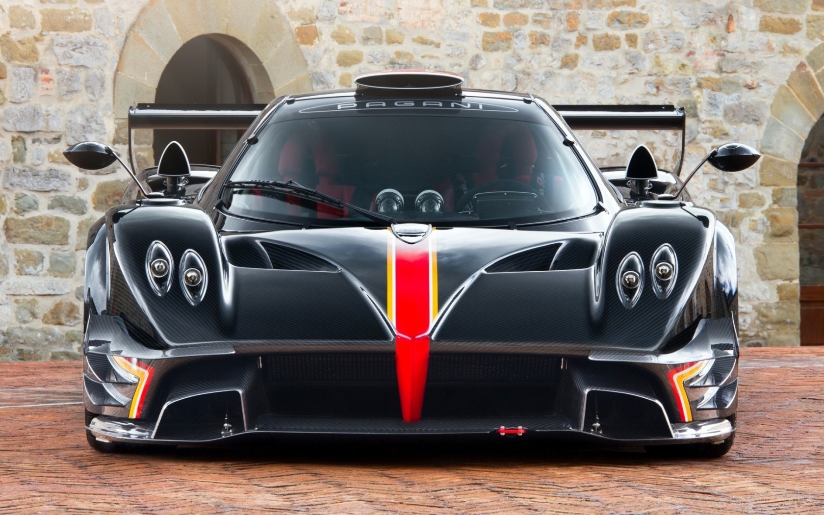 Pagani Huayra R front view