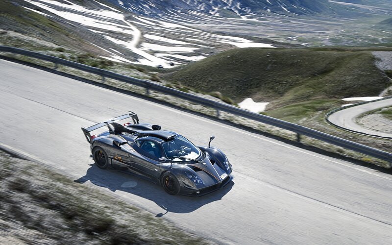 Pagani Huayra Supercar — Gray