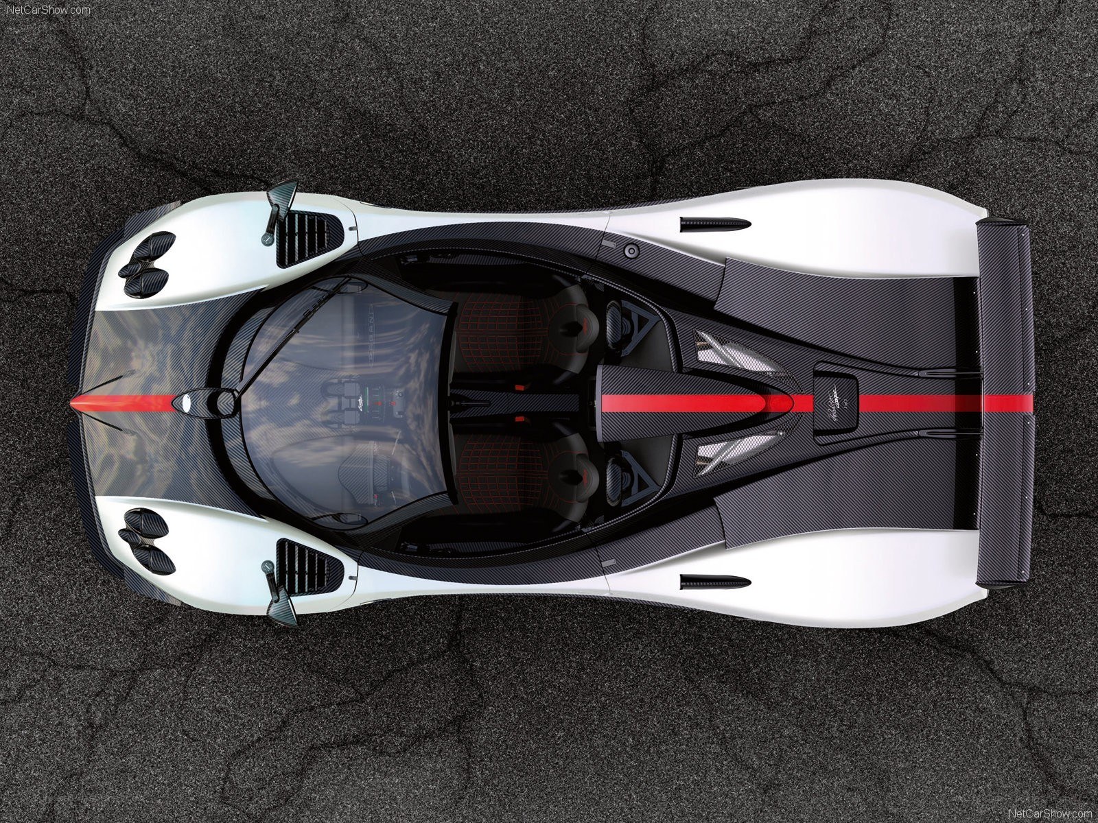 Pagani Huayra top-down view