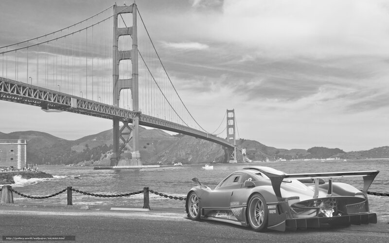 Pagani Zonda R at Golden Gate Bridge
