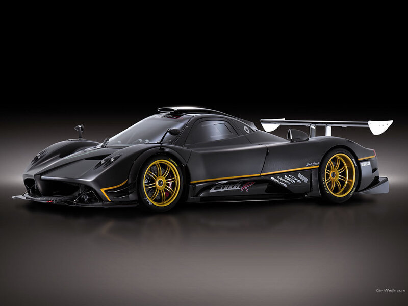 Pagani Zonda R race car