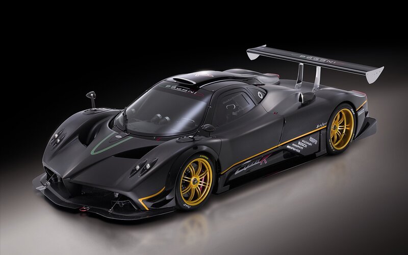 Pagani Zonda R race car