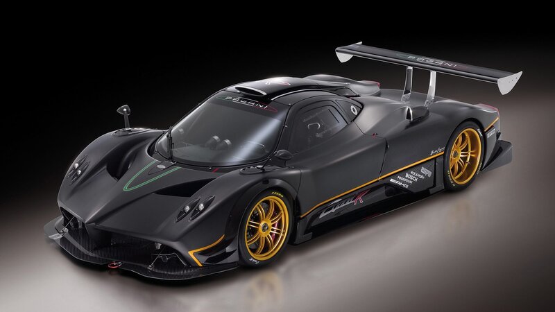 Pagani Zonda R race car