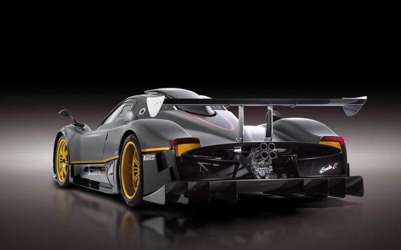 Pagani Zonda R rear view