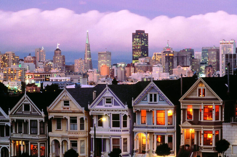 Painted Ladies and San Francisco skyline