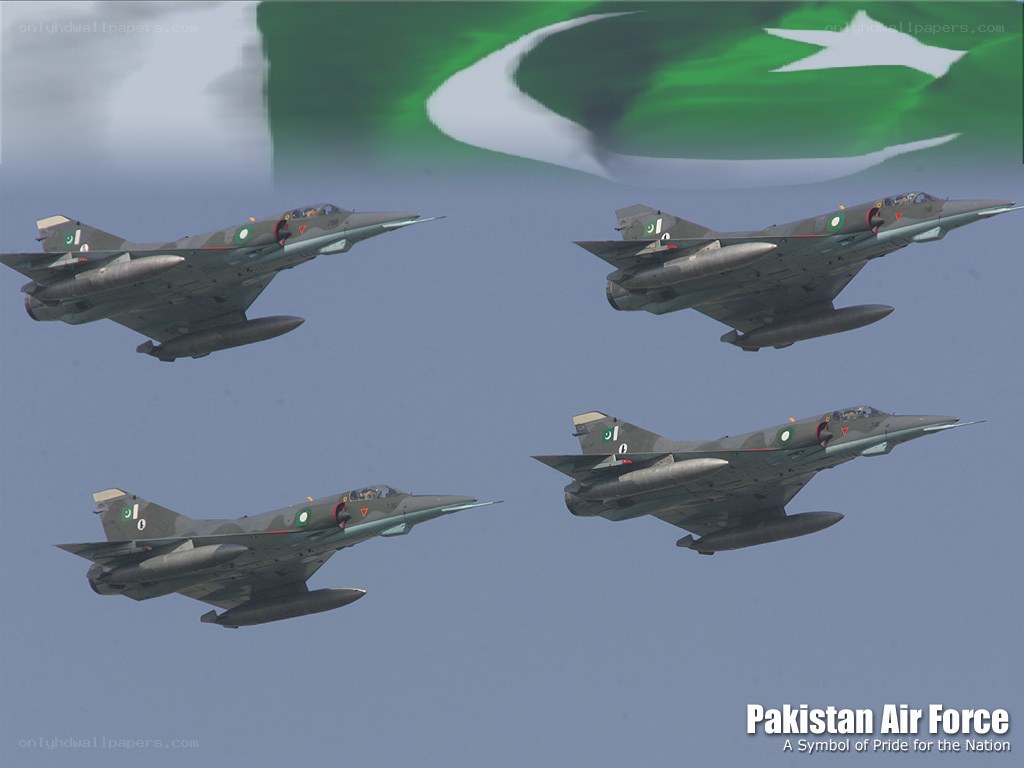 Pakistan Air Force jets in formation