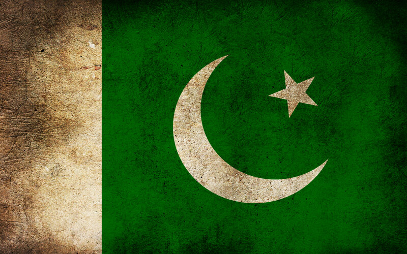 Pakistan flag with grunge texture
