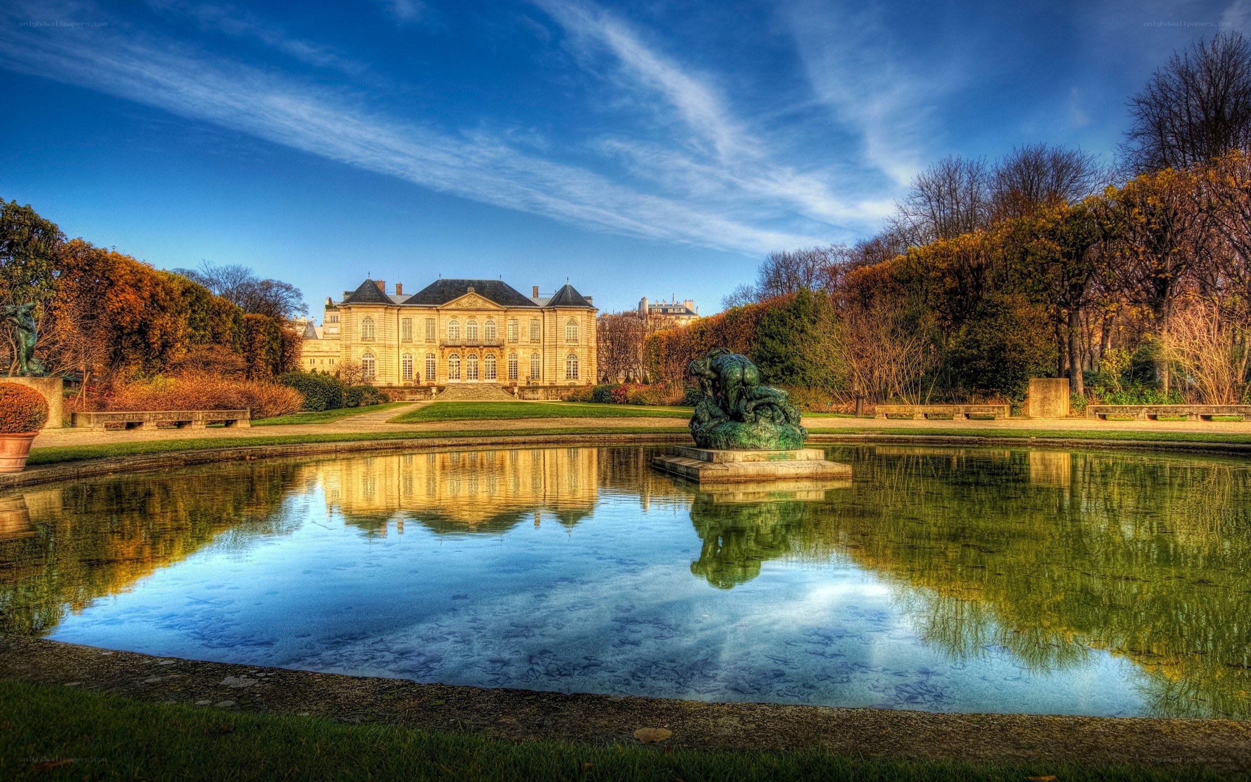 Palace and garden reflection