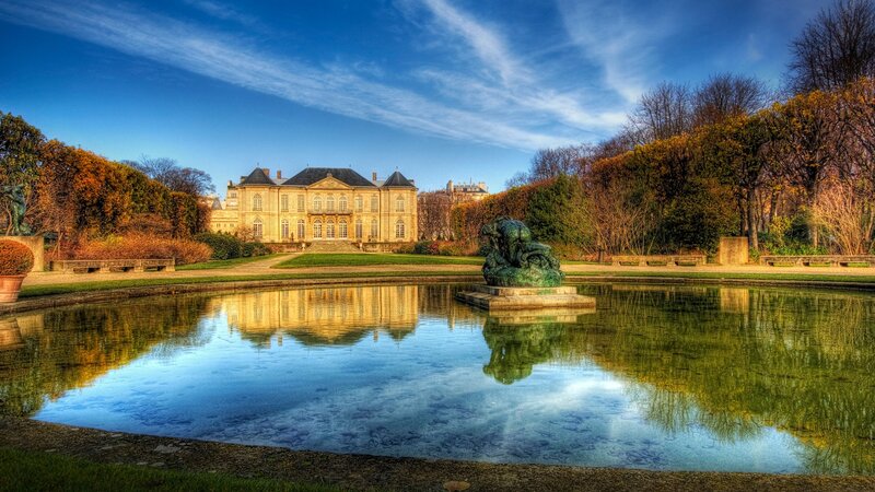 Palace and garden reflection