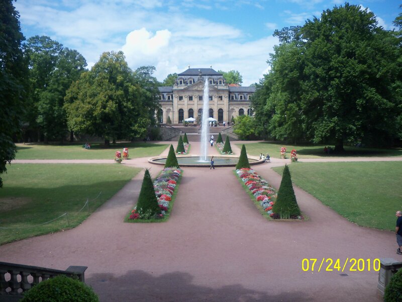 Palace garden with fountain