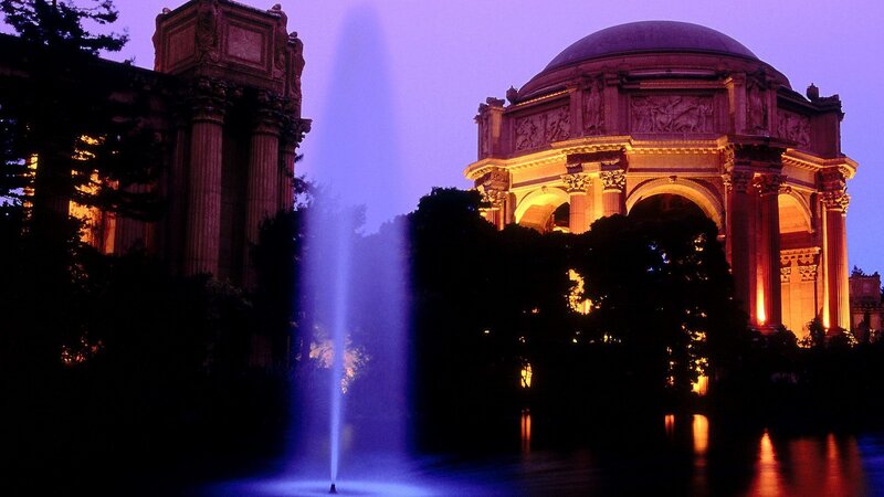 Palace of Fine Arts at dusk