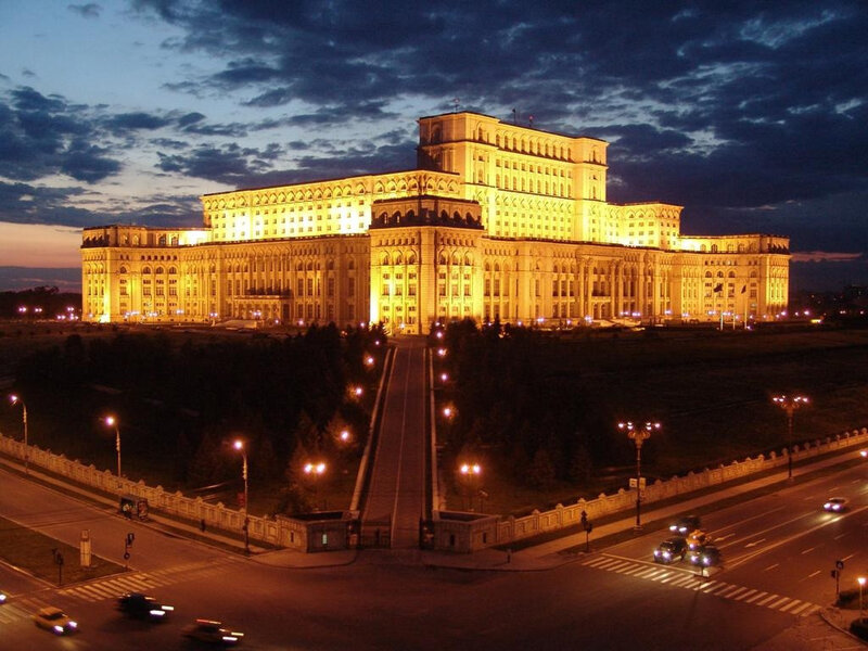 Palace of the Parliament at night