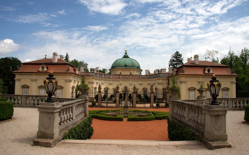 palace with green dome and gardens