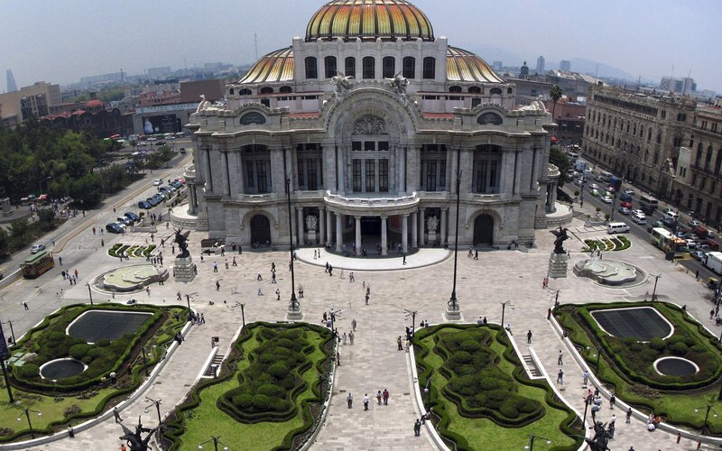 Palacio de Bellas Artes in Mexico City