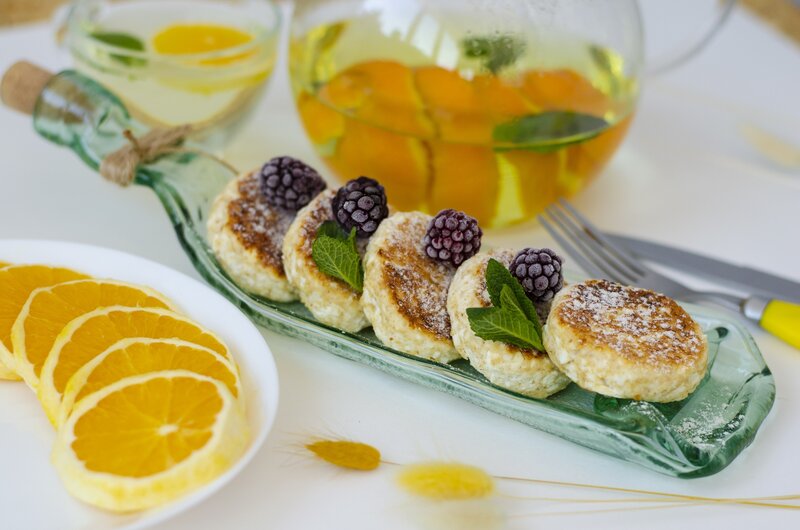 Pancakes with Berries — White, Calm