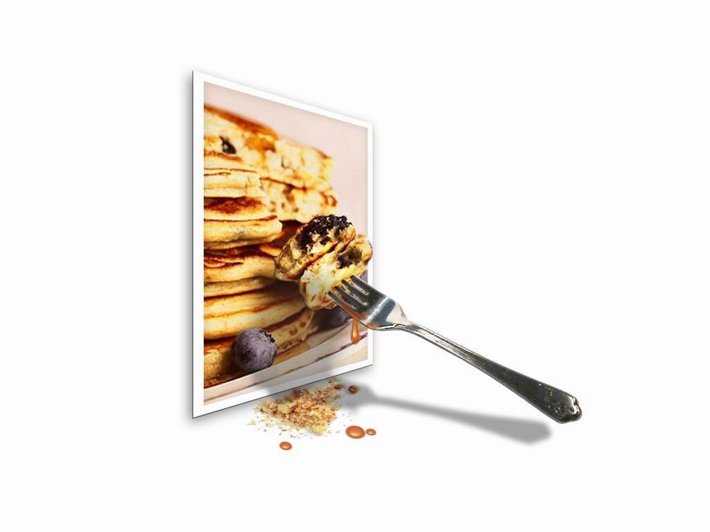 Pancakes with blueberries and syrup