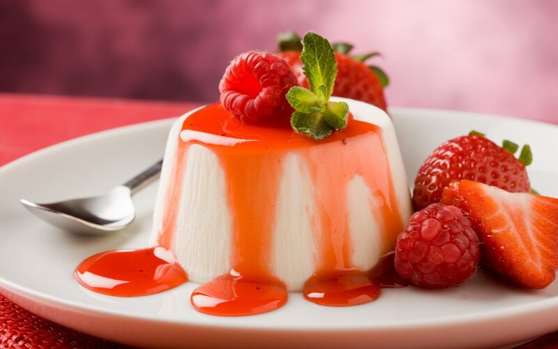 Panna Cotta Dessert — White