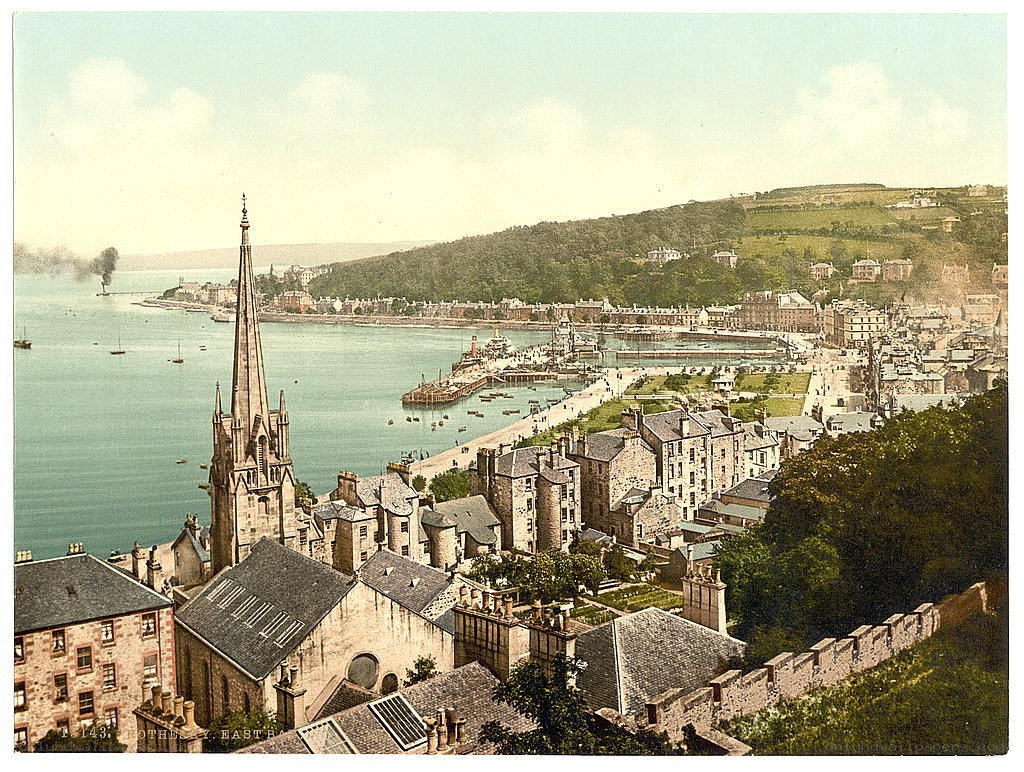 Panoramic view of Looe