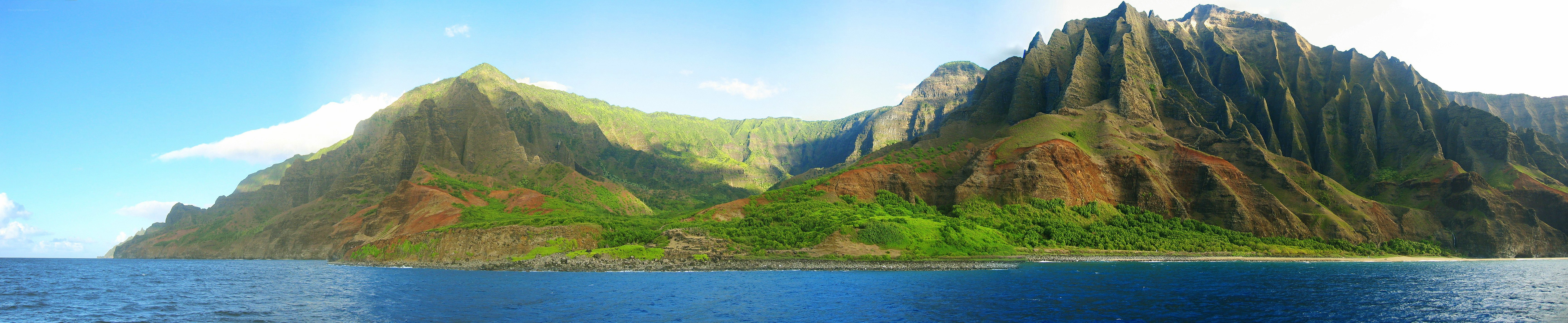 Panoramic view of lush mountains