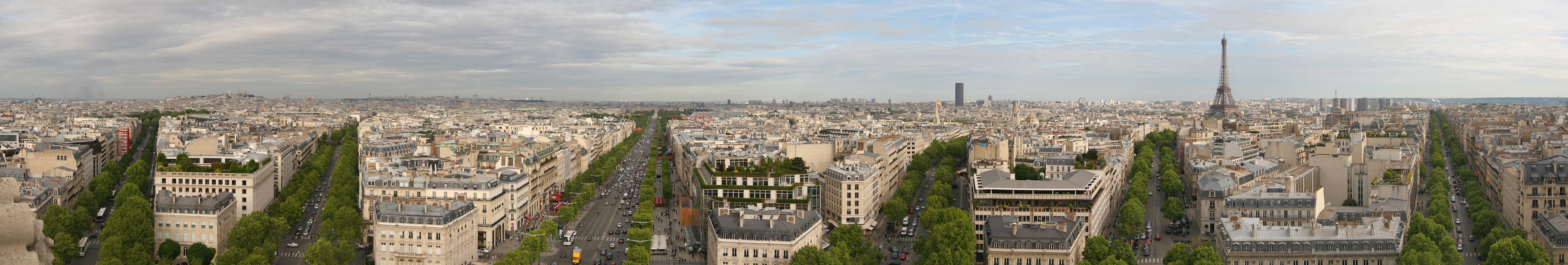 Panoramic view of Paris