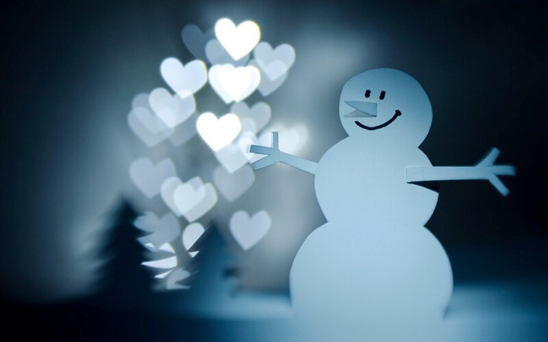 Paper Snowman Figure — White, Calm