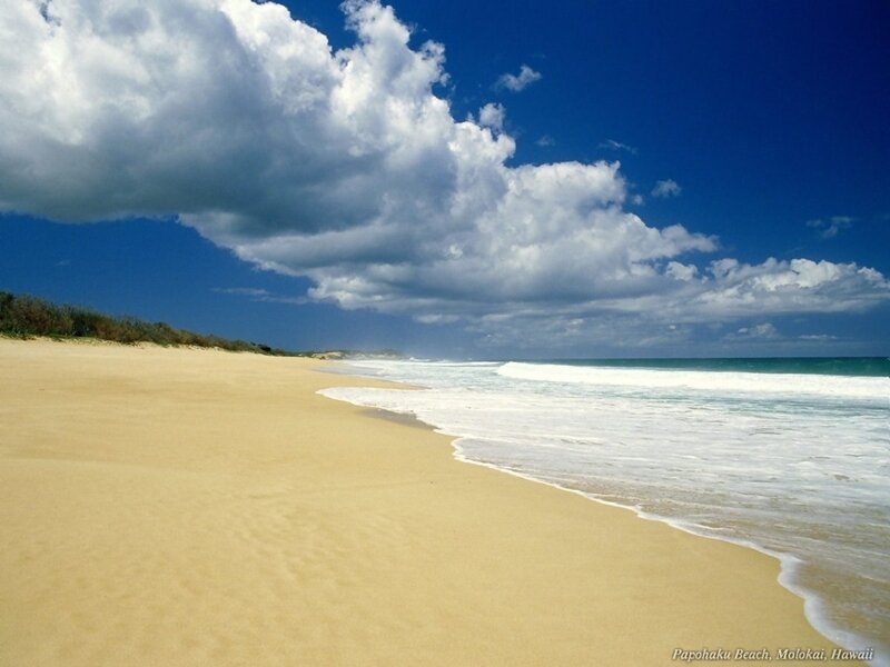 Papohaku Beach in Molokai
