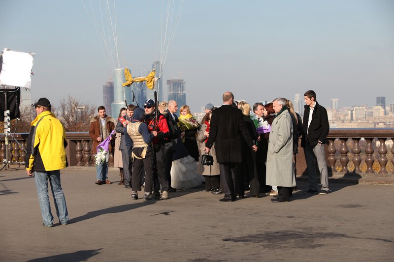 Parachute landing on a city balcony
