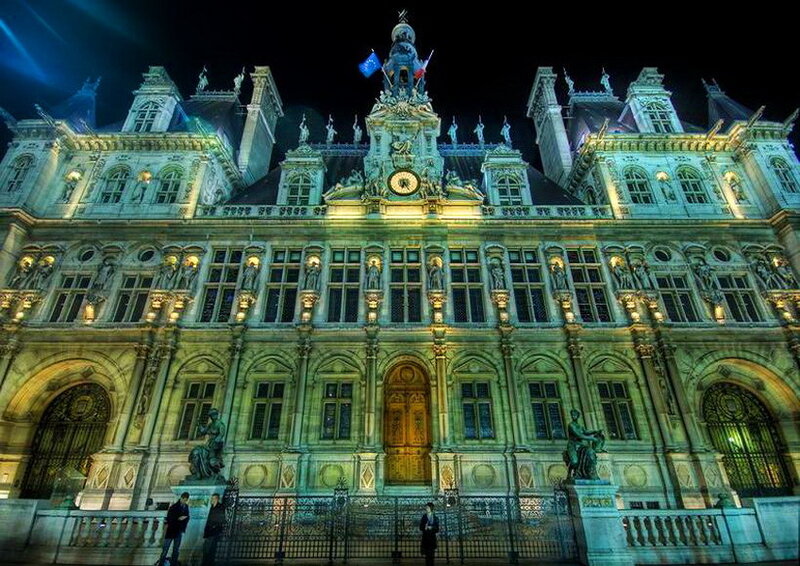 Paris City Hall at Night — Green