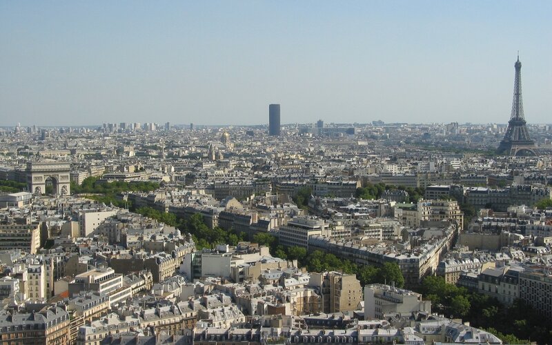 Paris Cityscape View — Gray, Serene