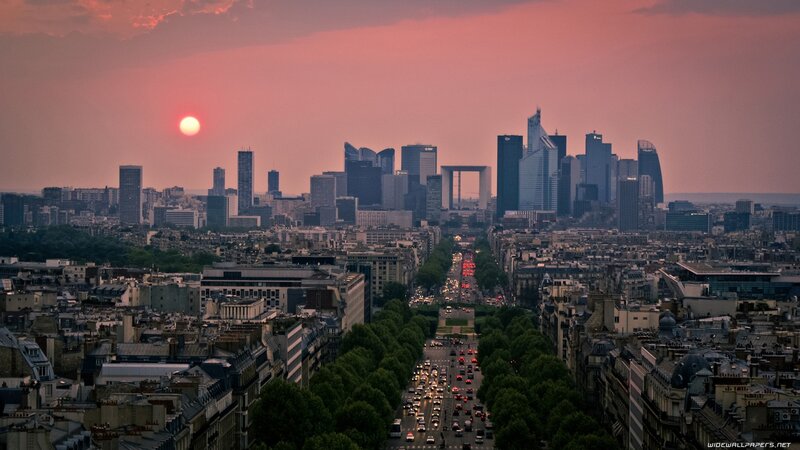 Paris Skyline at Sunset — Pink