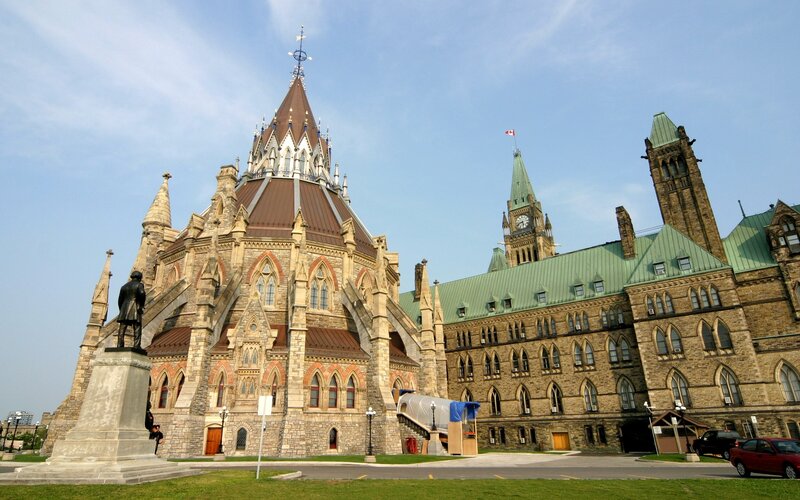 Parliament Hill Buildings — Green, Serene