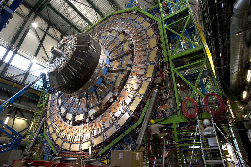 Particle Accelerator Detector — Green, Industrial