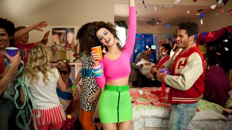 Party in a dorm room