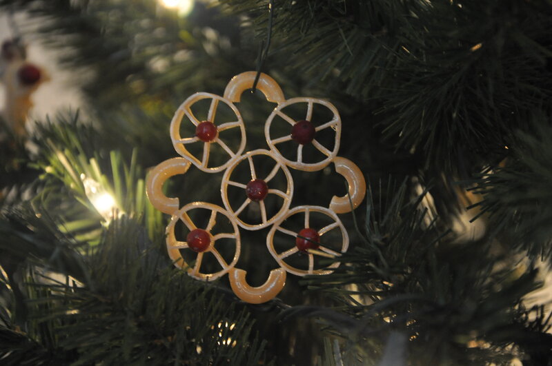 Pasta Ornament on Tree — Green