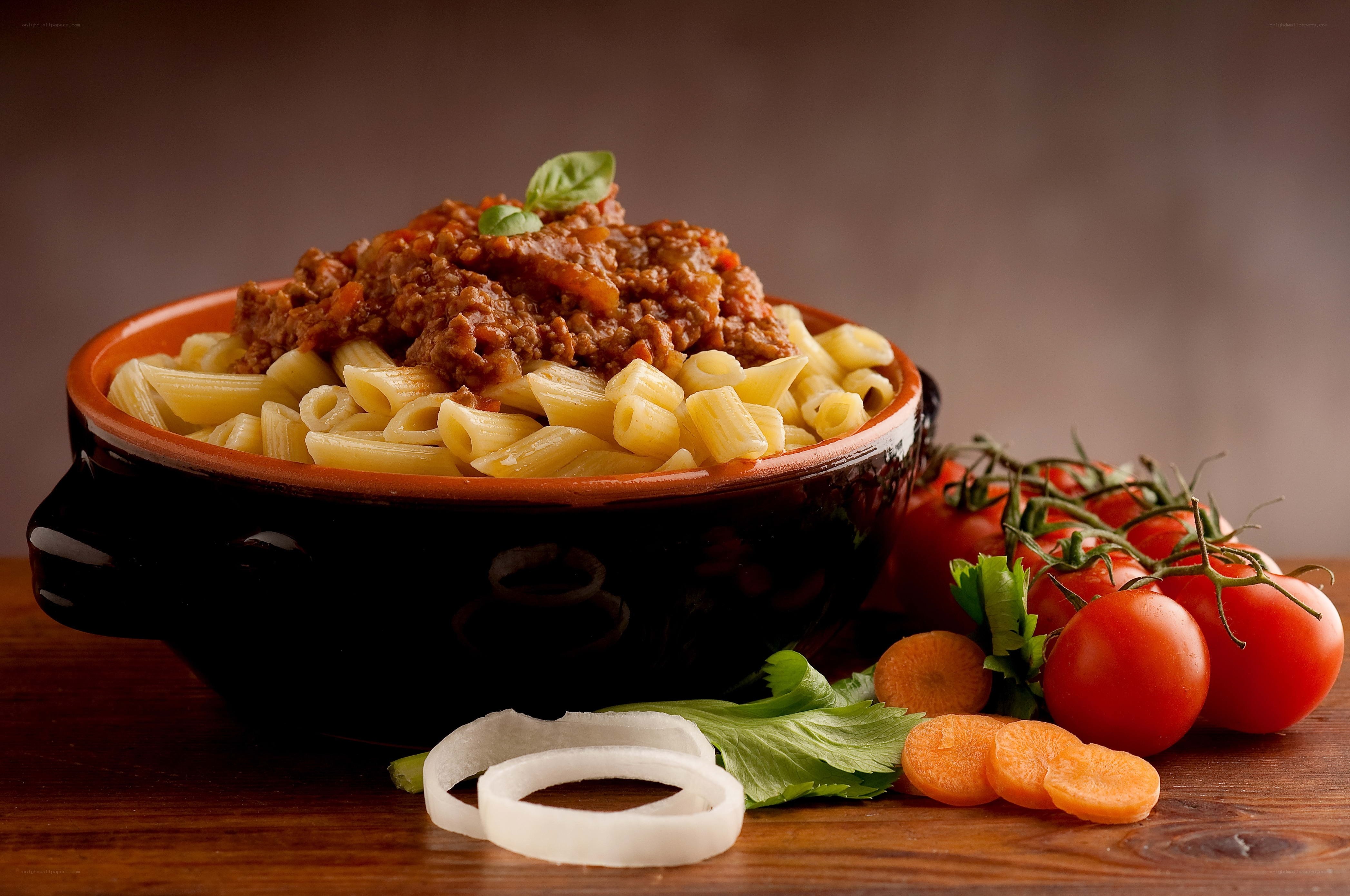 Pasta with meat sauce
