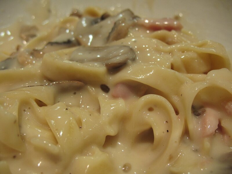 pasta with mushrooms and cream
