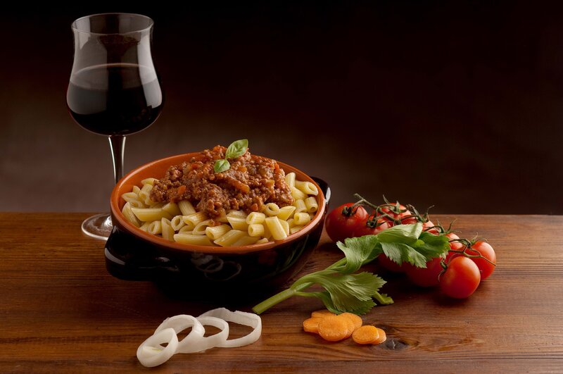 Pasta with red wine
