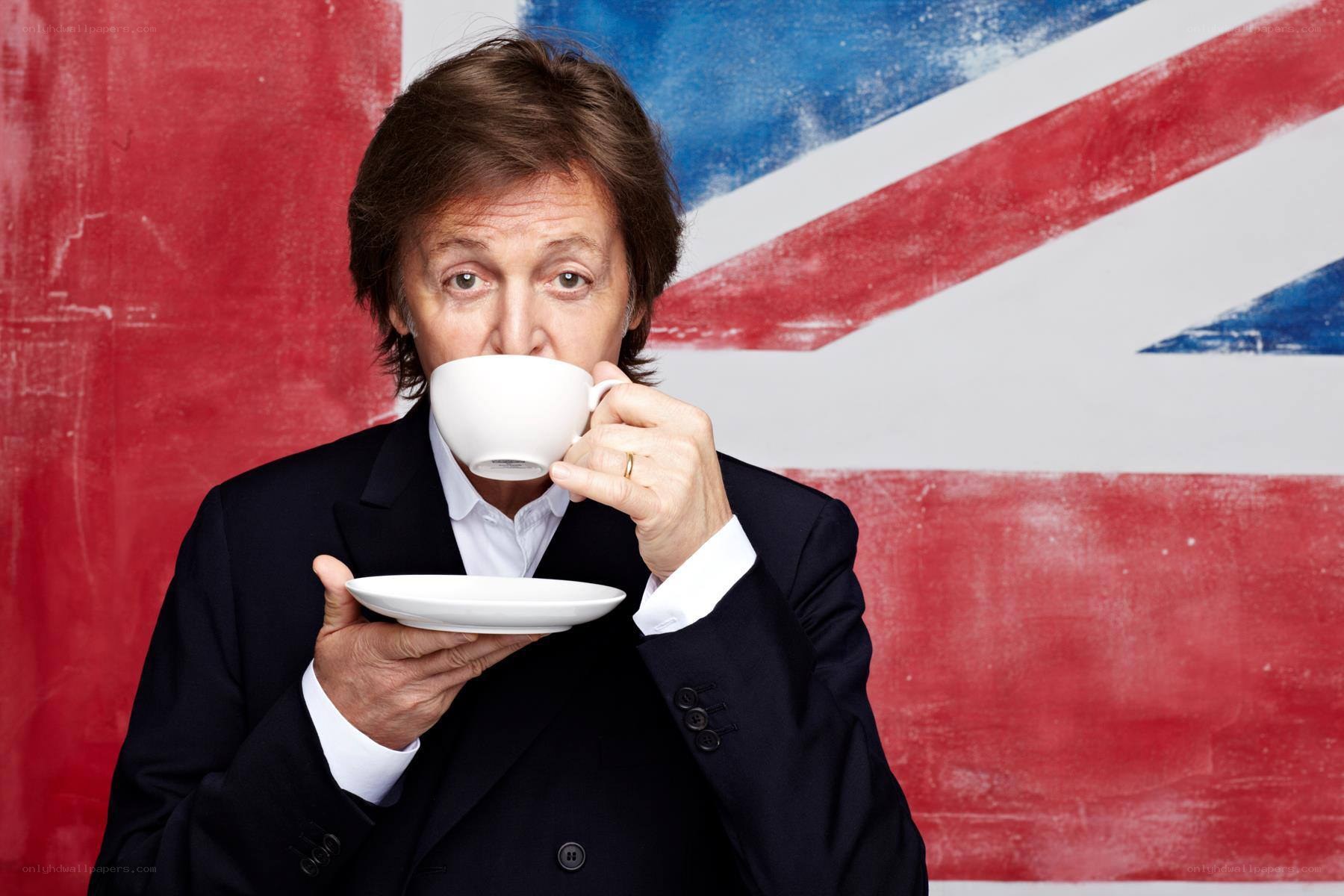 Paul McCartney drinking tea