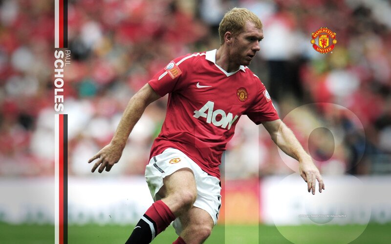Paul Scholes in action