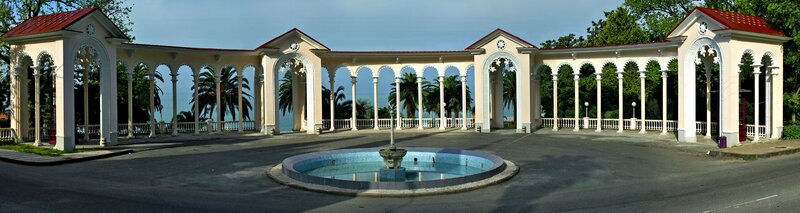 Pavilion with fountain by the sea