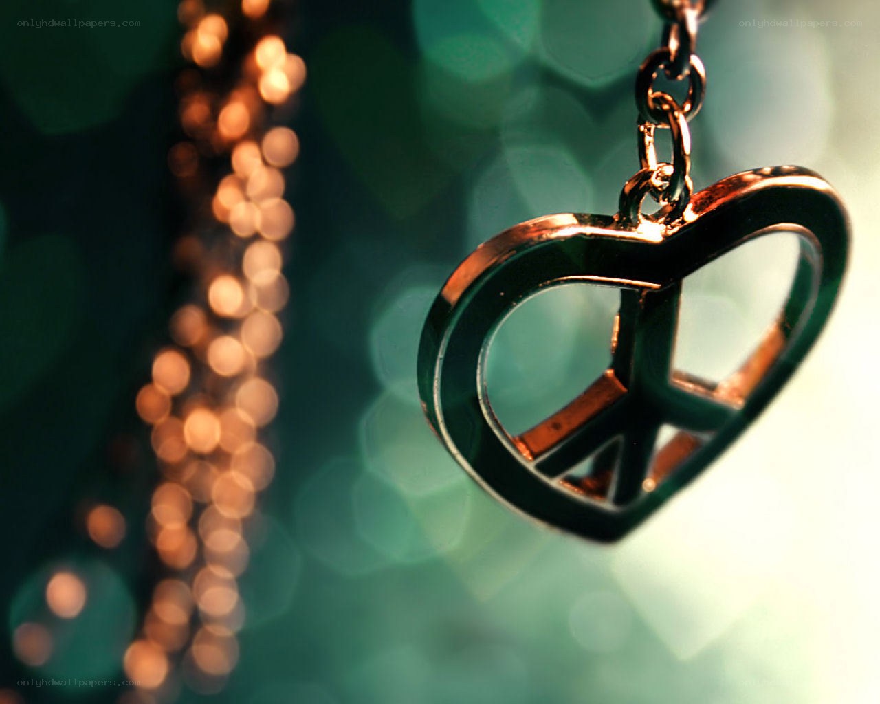 peace and love pendant