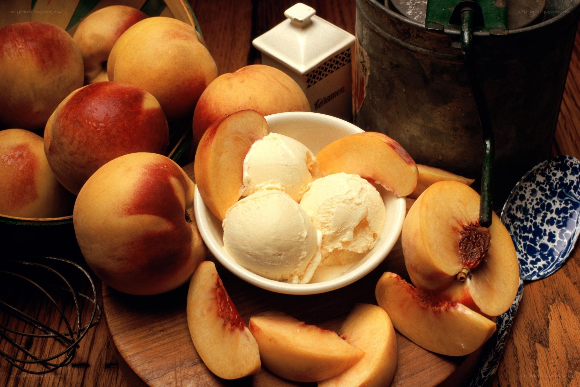 peach ice cream dessert