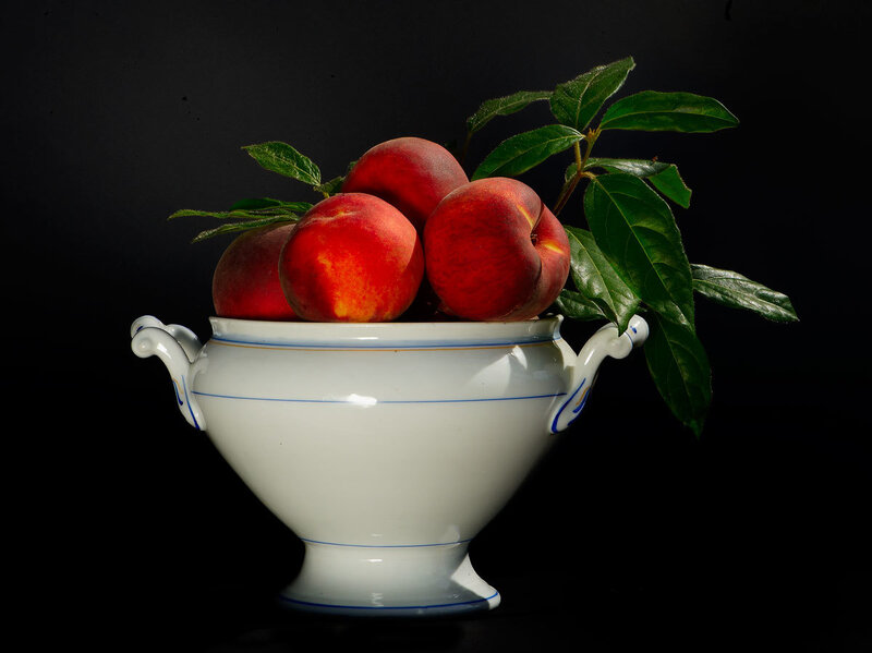 Peaches in a Bowl