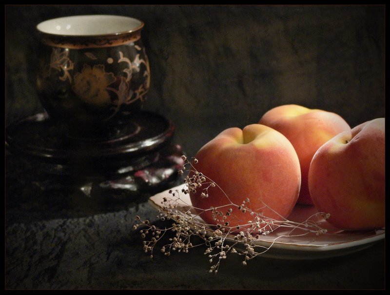 Peaches on a Plate
