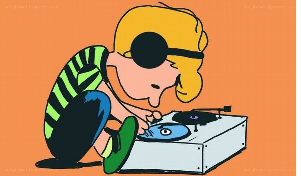 Peanuts character with record player