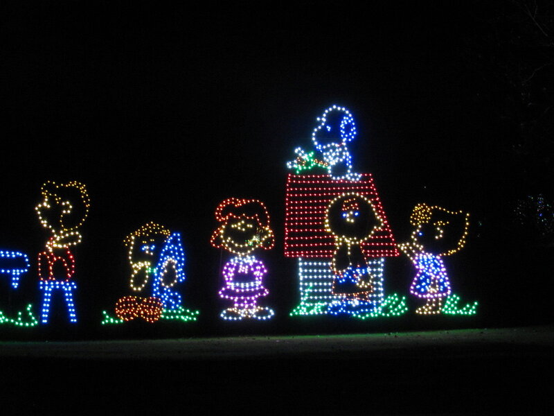 Peanuts Characters in Lights