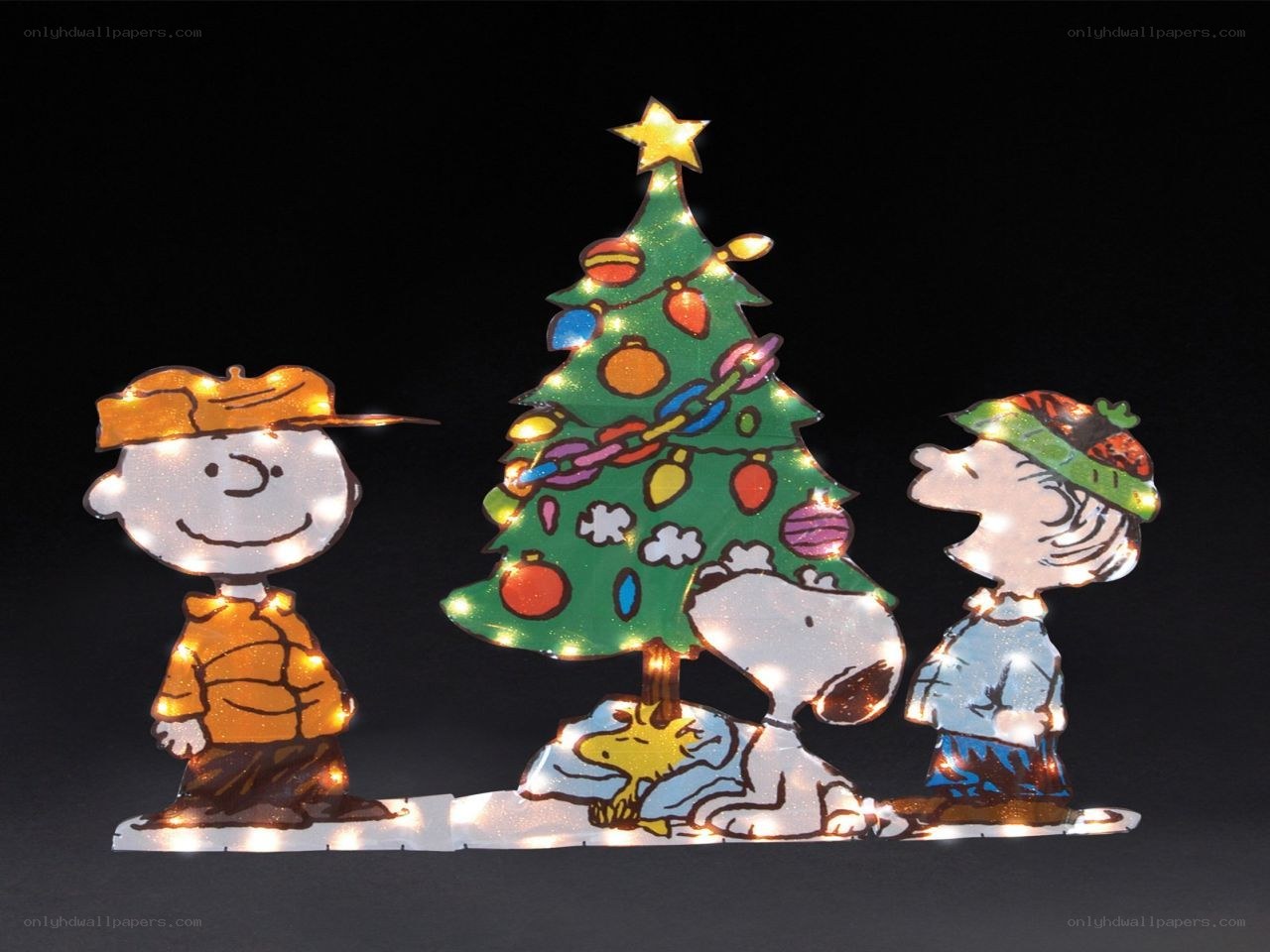 Peanuts Christmas scene
