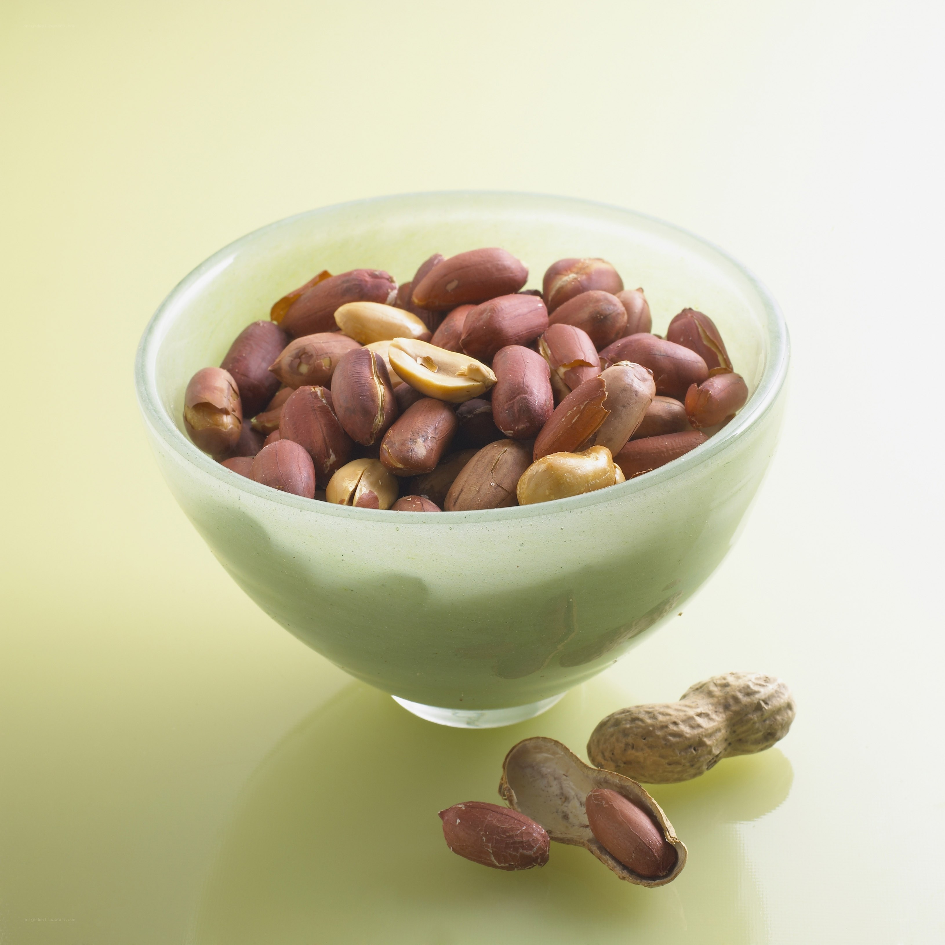 peanuts in a bowl