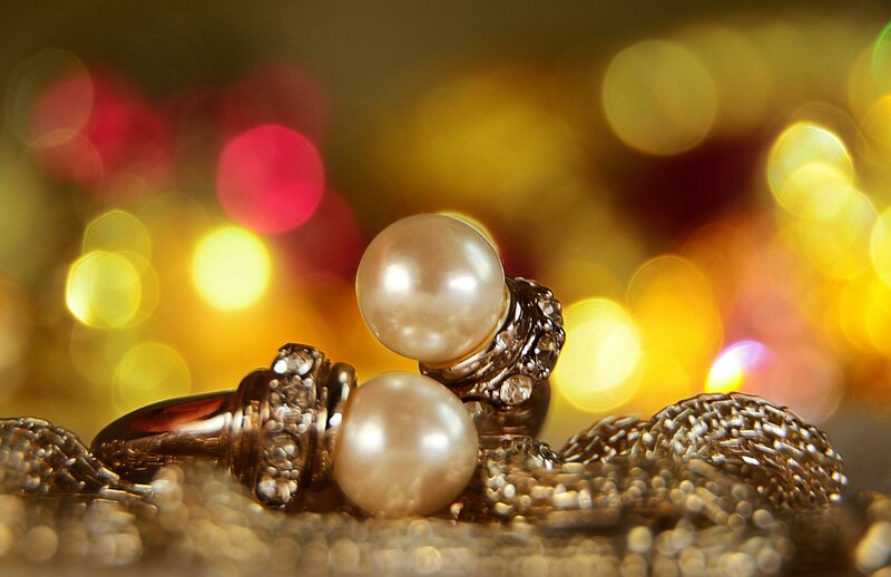Pearl and Diamond Rings